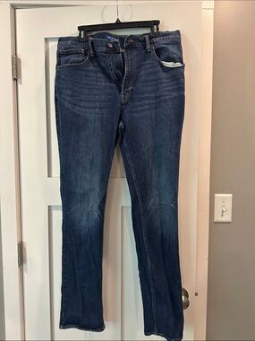 Arizona Jean Company Men's Indigo Straight Jeans
